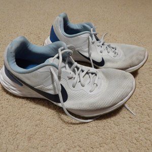 Nike Revolution 6 NN 4E Iron Grey/White Men's Running Shoes Size 12 Wide